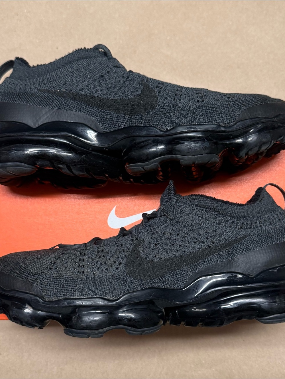 Nike Air Vapormax Flyknit 2023 Anthracite Black Mens size 9.5 Running shoes!